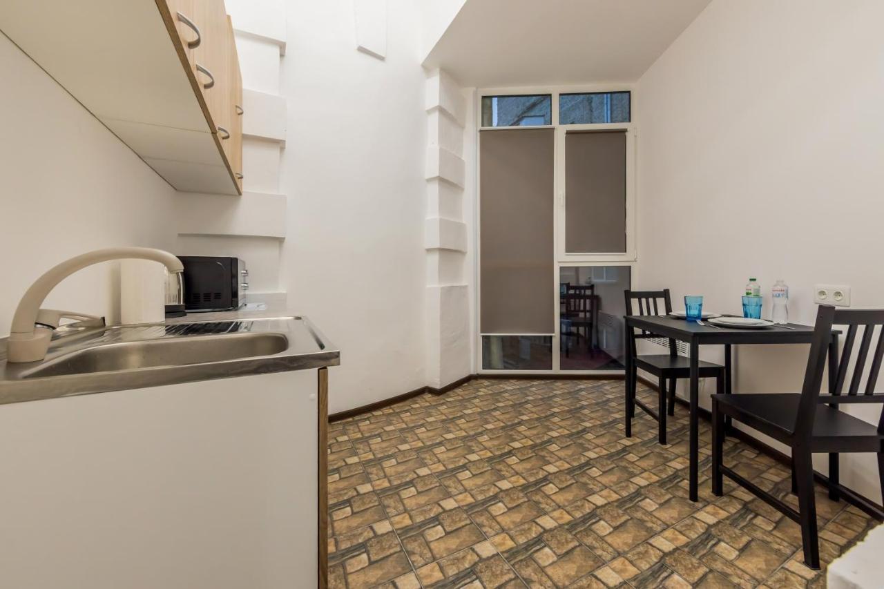 Rv Old City Apartment Velyka Vasylkivska 28,Self Check-In 24Х7 كييف المظهر الخارجي الصورة