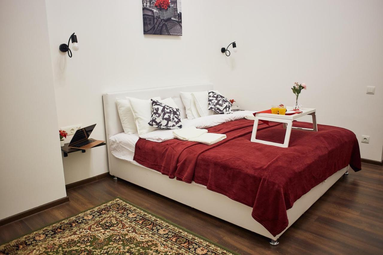 Rv Old City Apartment Velyka Vasylkivska 28,Self Check-In 24Х7 كييف المظهر الخارجي الصورة